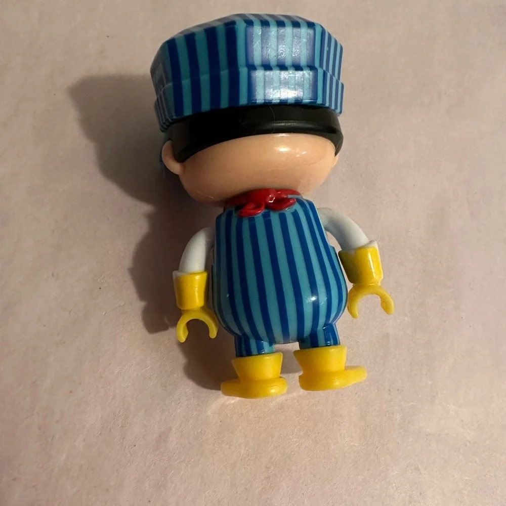 Ryan’s World 3 inch mini figure Pre owned cake topper